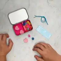 Load image into Gallery viewer, DIY Heart Bracelet Gift Kit

