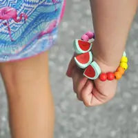 Load image into Gallery viewer, DIY Tropical Bracelet Gift Kit
